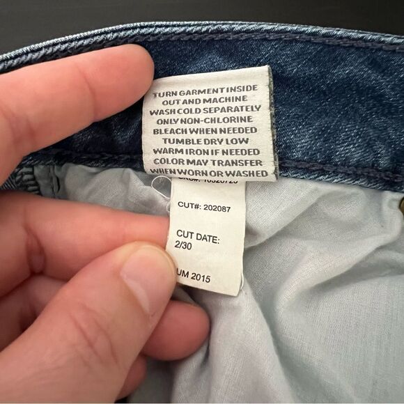 Torrid Jeans Womens Size 18 Blue Ex-Boyfriend Straight Distressed Stretch Denim - Picture 12 of 16